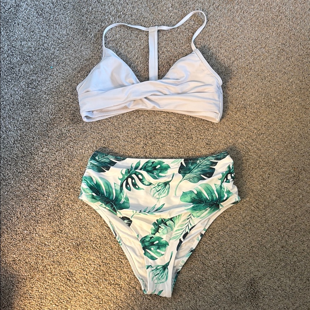 Tropical Leaf Print Bikini Set